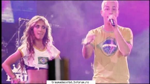 Anahi y Christian - schwarz_girl_heart - Otras traumas