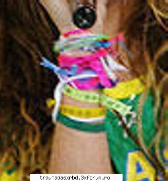 Bratarile lui Anahi - katy - Anahi