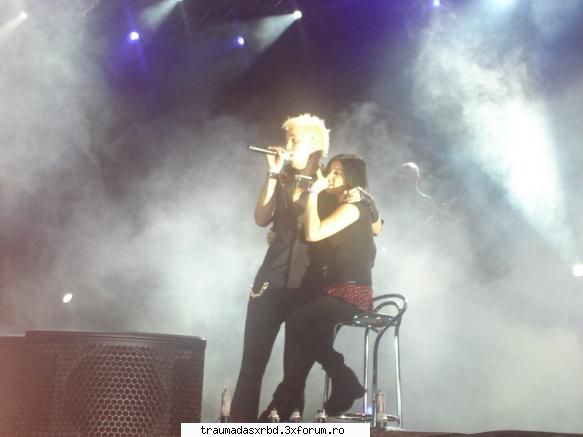 Mayte y Christian - DeeDee - Otras traumas