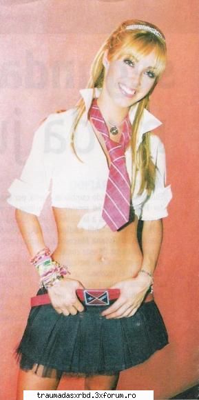 Picz... - DeeDee - Anahi