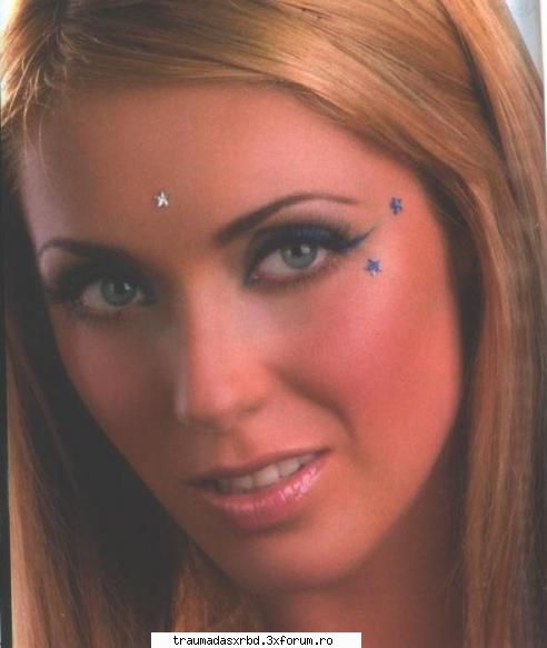 Picz... - annie_baby_blue - Anahi
