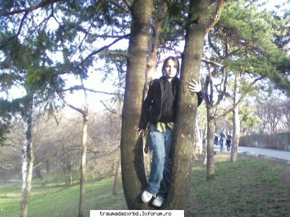 ~~Poze cu userii~~ - a 2 a eram tunsa recent si nu mi se prindea parul - Useri