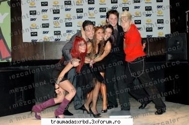 Poze si capturi - schwarz_girl_heart - RBD-La Familia
