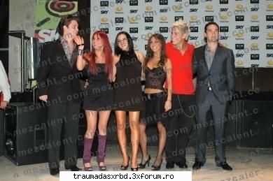 Poze si capturi - schwarz_girl_heart - RBD-La Familia