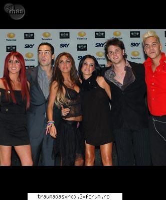 Poze si capturi - schwarz_girl_heart - RBD-La Familia