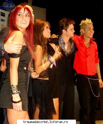 Poze si capturi - schwarz_girl_heart - RBD-La Familia