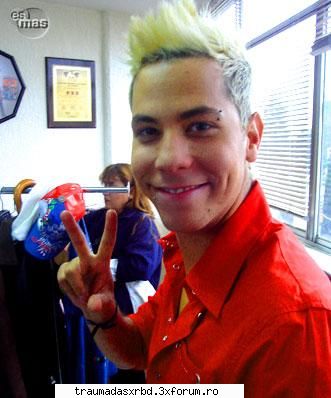 Poze si capturi - schwarz_girl_heart - RBD-La Familia