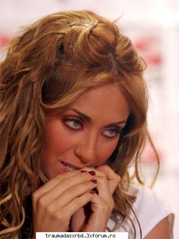 Sa radem cu RBD - mi sa rupt unghiaaaaa :x :x :x :x - RBD