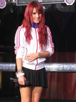 poze... - schwarz_girl_heart - Dulce Maria