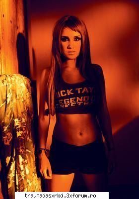 poze... - ce fain arata aci` - Dulce Maria