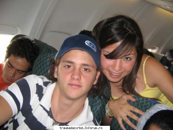 ucker nuestro bb poarta ochelari - da si mie imi place :D - Christopher
